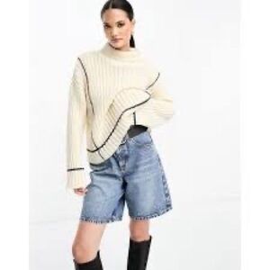 Women's Y.A.S contrast stitch ribbed sweater in cream and black - Small